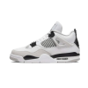 Air Jordan 4 Military Black Blancas y Negras, vista lateral